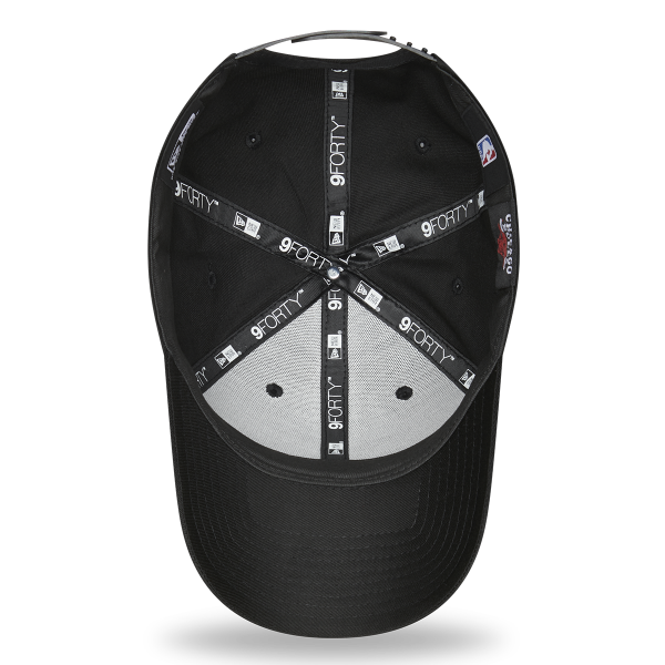 Chicago Bulls Metal Logo 60284877 Şapka